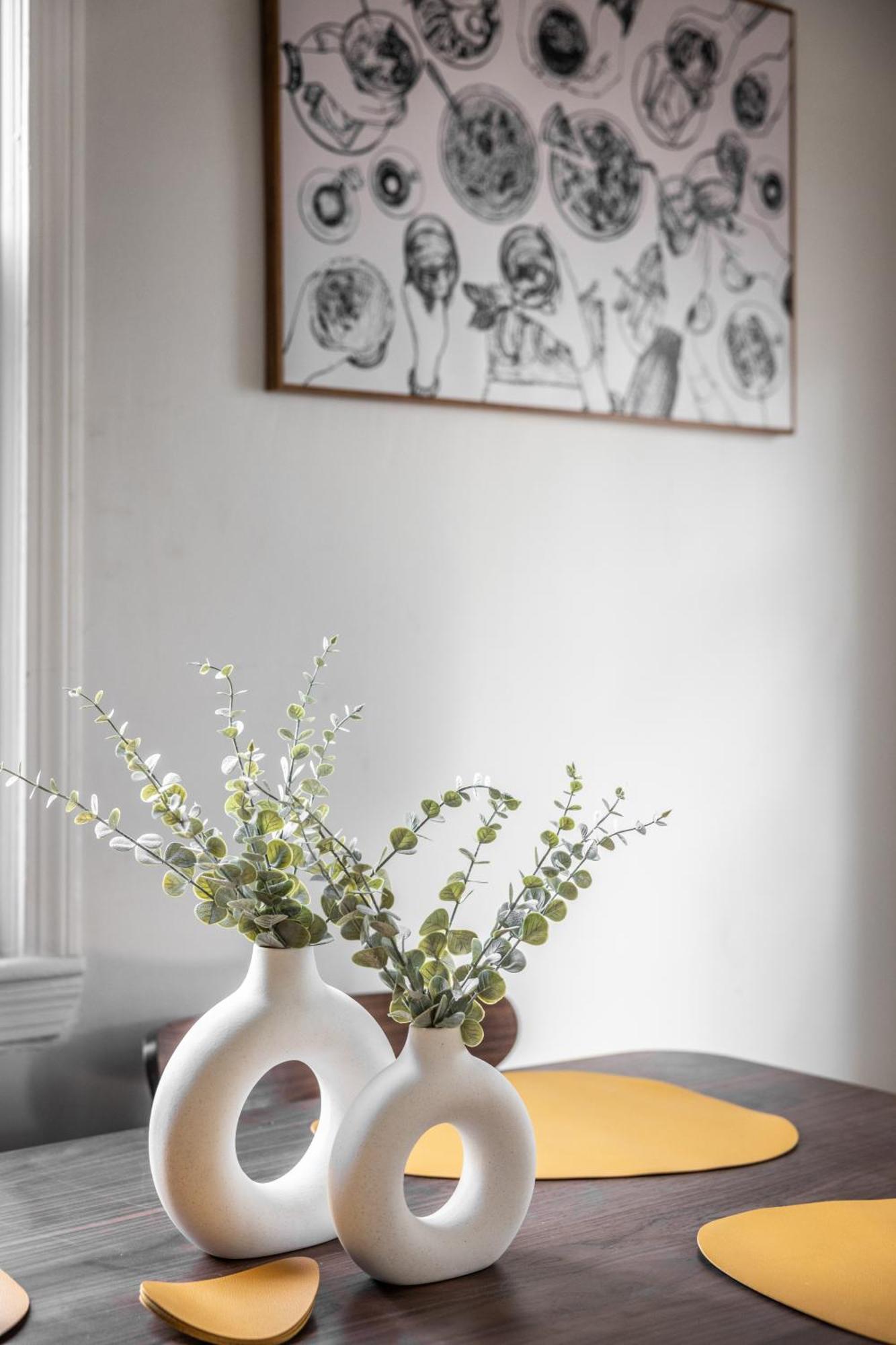 Appartamento Mid-Century Modern Retreat In Little Italy Cleveland Esterno foto